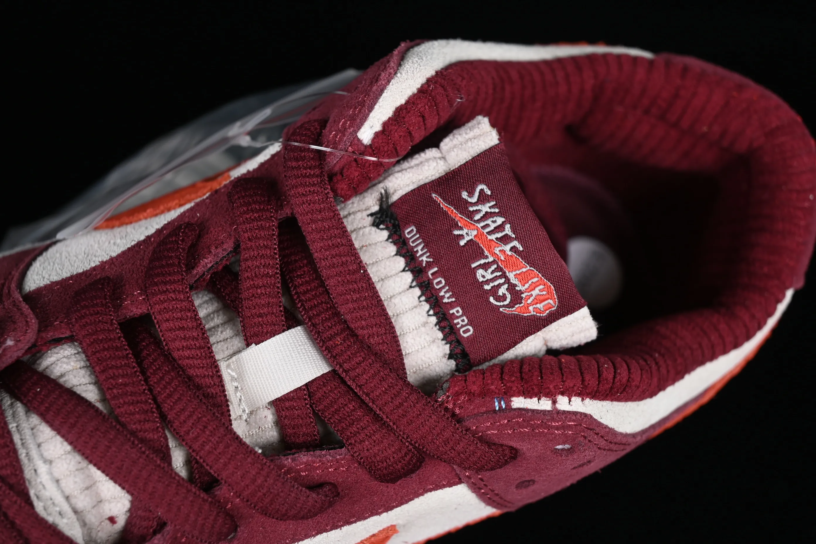 All categories Nk SB Dunk Series Nk SB Dunk Low low-top sneakers Skate Like a Girl x Nk SB Dunk Low joint model SB smashed backboard fashion casual sneakers DX4589-600